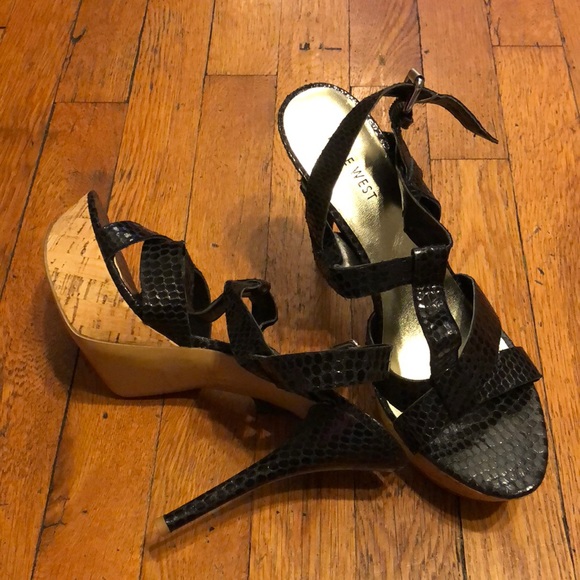 Nine West 👠 - Picture 1 of 5